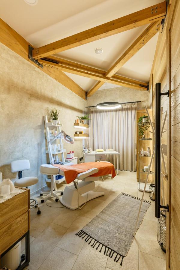 Spa Complex Belchin Spring Екстер'єр фото