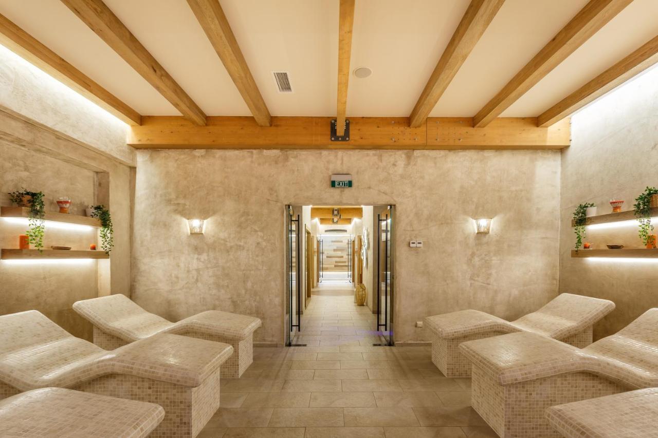 Spa Complex Belchin Spring Екстер'єр фото