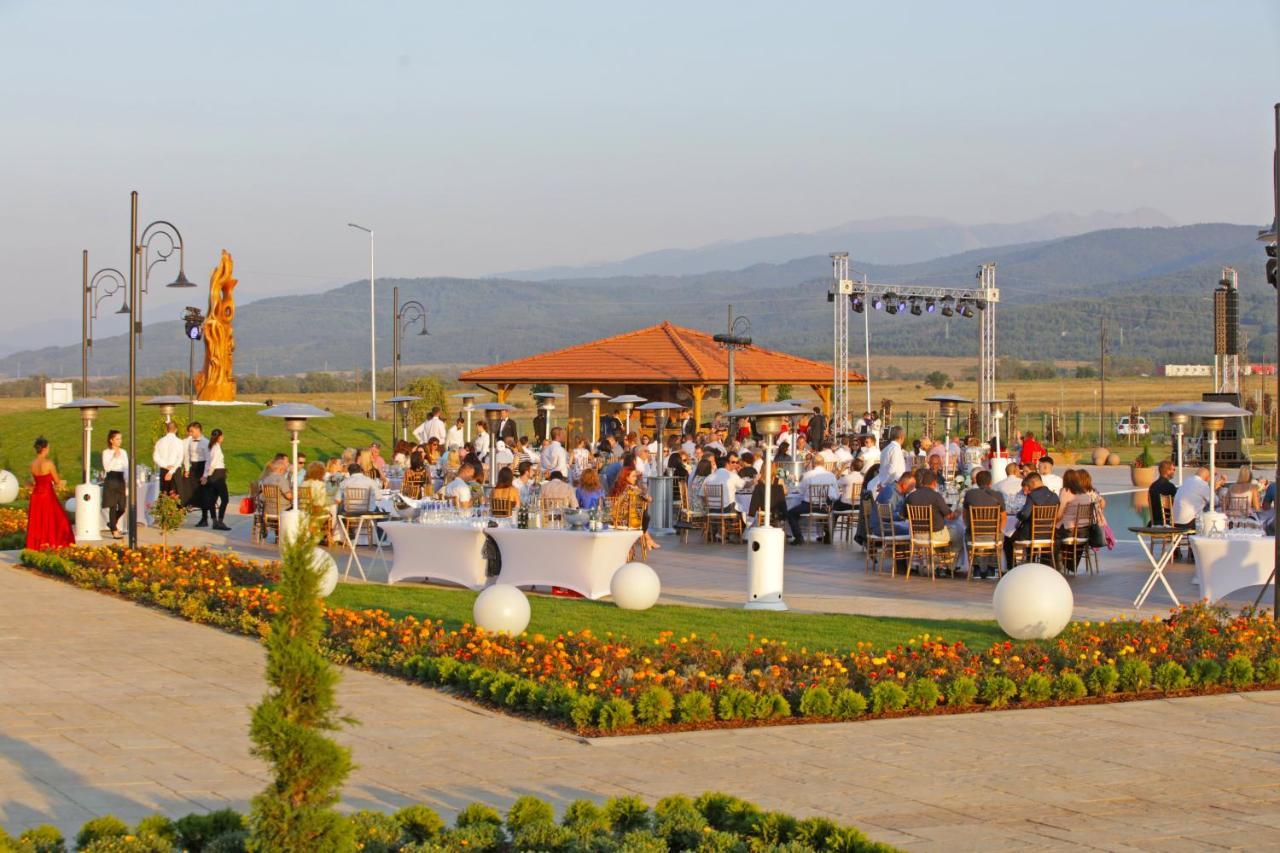 Spa Complex Belchin Spring Екстер'єр фото