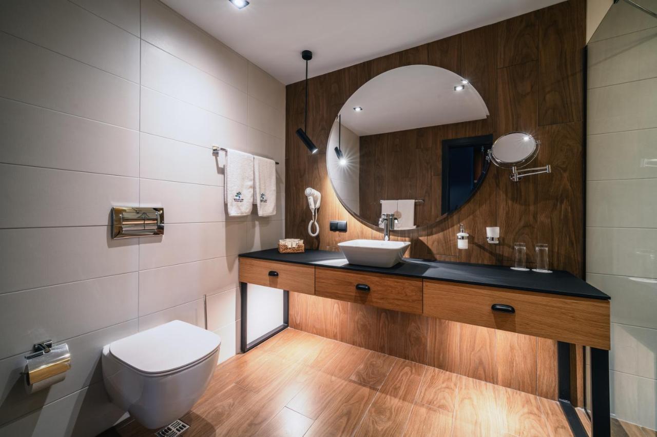 Spa Complex Belchin Spring Екстер'єр фото