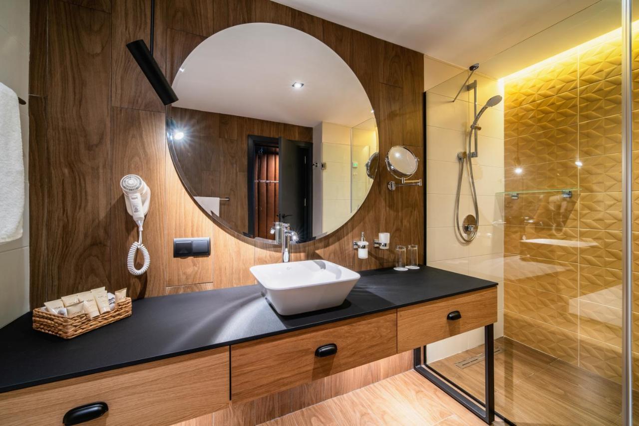 Spa Complex Belchin Spring Екстер'єр фото