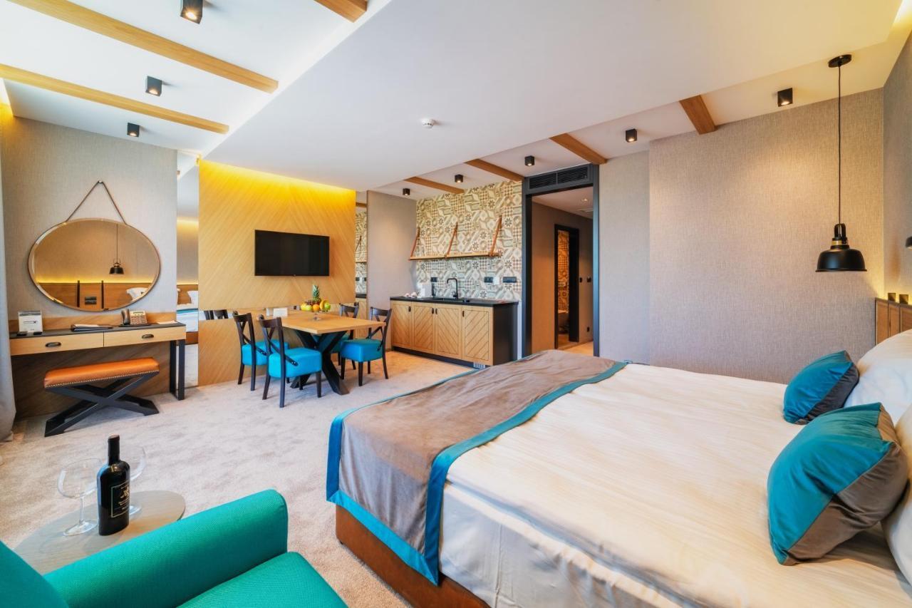 Spa Complex Belchin Spring Екстер'єр фото