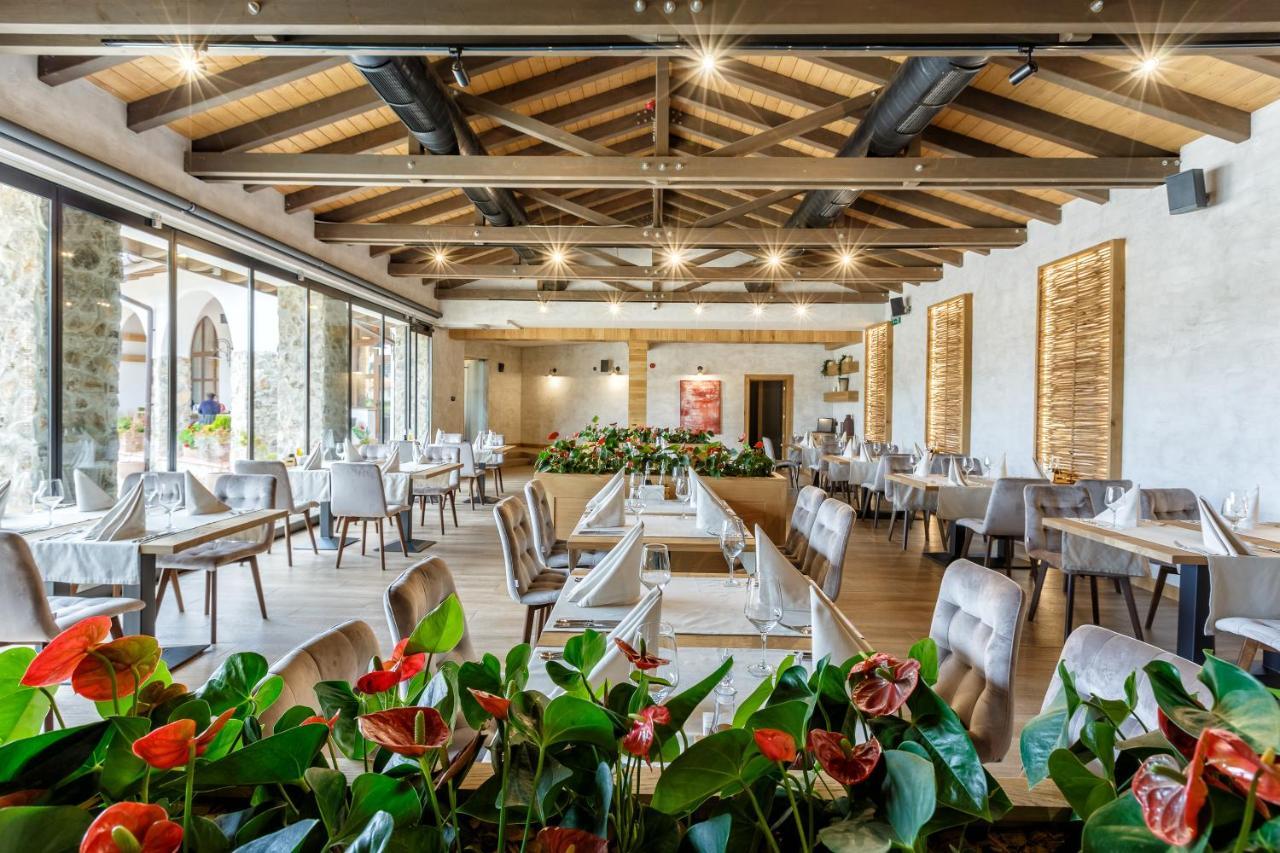 Spa Complex Belchin Spring Екстер'єр фото