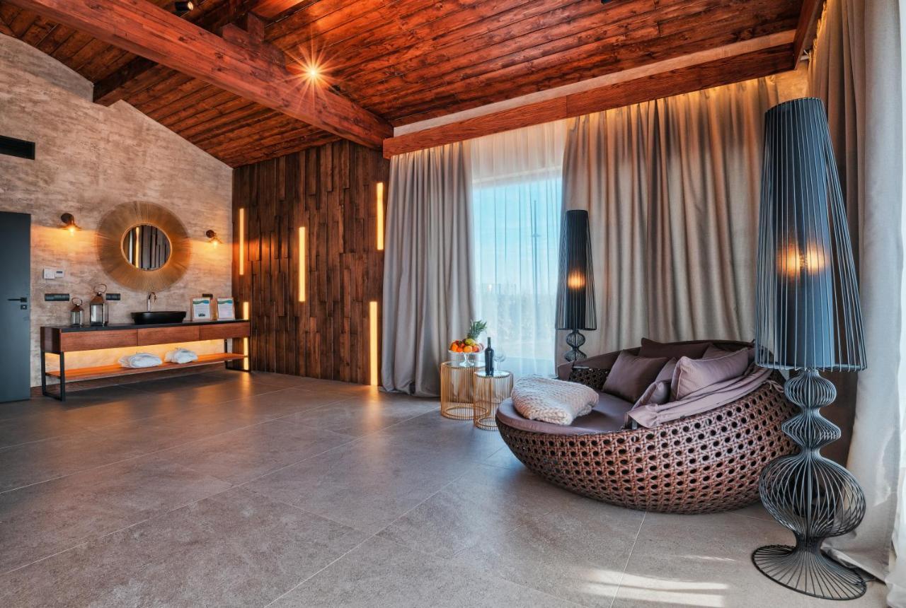 Spa Complex Belchin Spring Екстер'єр фото